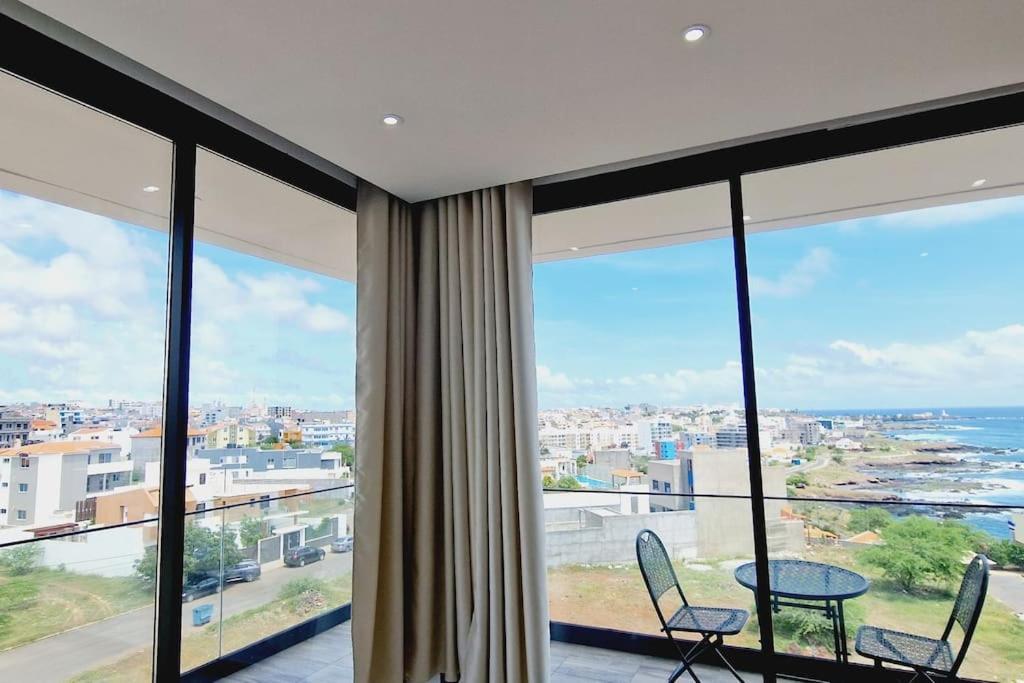 Apartamento Encantador Com Piscina E Vista Mar Apartment Прая Екстериор снимка