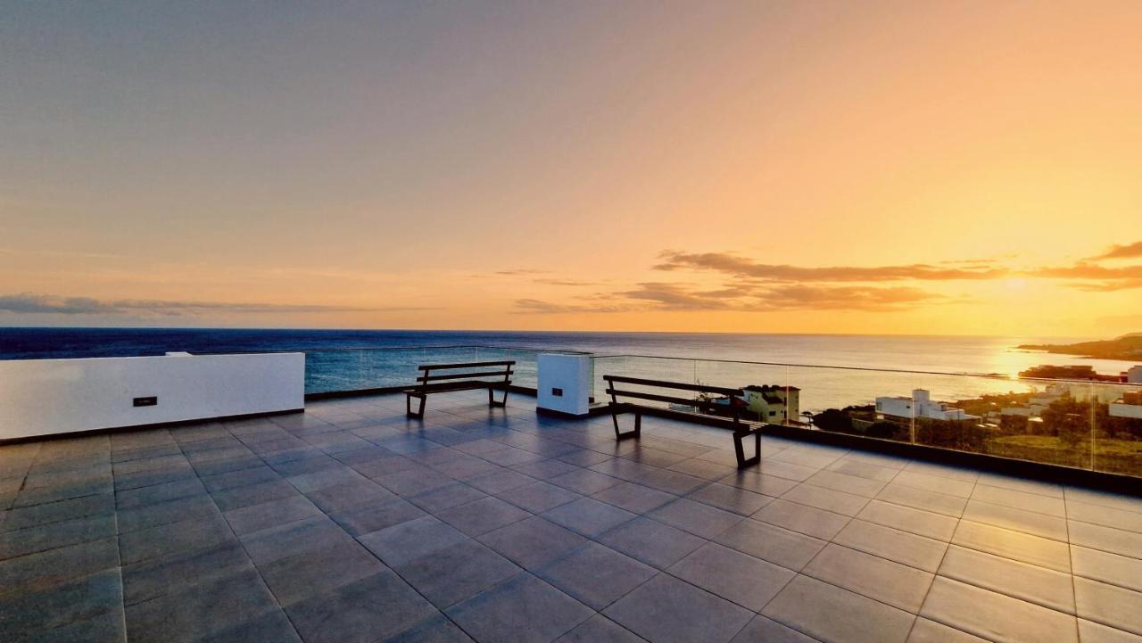 Apartamento Encantador Com Piscina E Vista Mar Apartment Прая Екстериор снимка